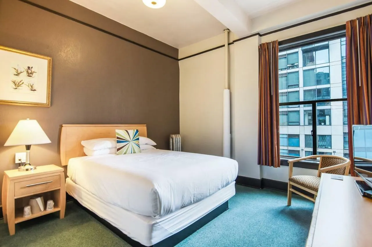 Moore Hotel シアトル 2*,  米国