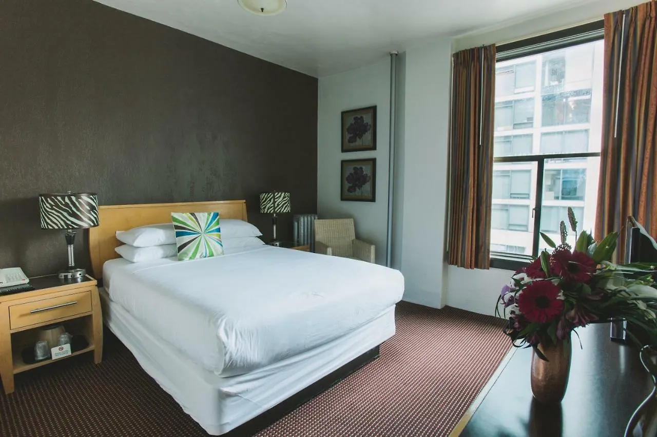Moore Hotel シアトル