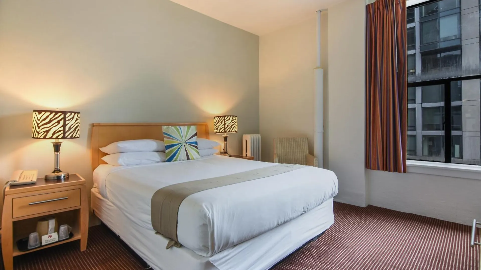**  Moore Hotel Seattle Estados Unidos